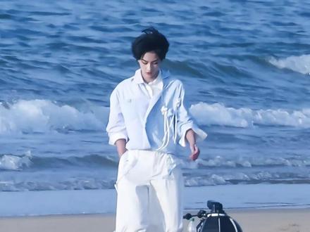 导演们都看过来!我们东东入股不亏!#李煜东 #海边少年 #路透 #向全世界安利