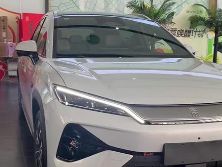 宋UItraEV上市发布,让你充满电跟加油一样快,二代刀片电池 安全可靠 #宋UItra #比亚迪宋UItra #纯电车型推荐 #比亚迪新能源汽车推荐 #闪充