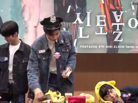 2019年签售#郑禹硕#190
116的腿就是了不起啊