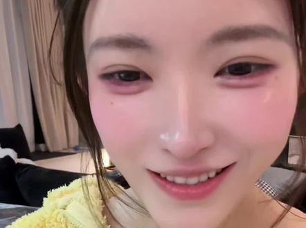 小水一号老师撒娇实在是太可爱,太震撼了@小水一号 #美女#甜妹 #小水一号 #直播录屏分享