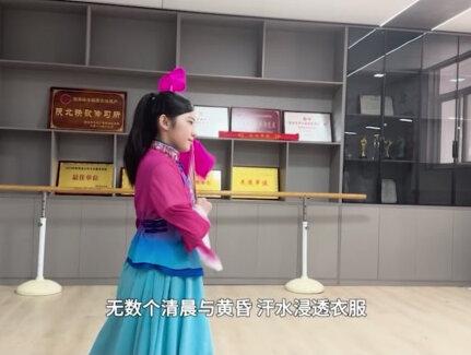 绥德县第三小学张钰童瑶荣获2025年榆林市“新时代好少年”荣誉称号#绥德融媒 #小学生 #非遗传承