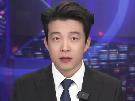 “眼神给出去 身体形成X形”,教女性吸引男性、自称“性商第一人”的周媛被立案调查,已被责令停止线上线下社会行为。此前被曝学员达上万人,课程收入超2400万。#黑白颠 #性商 #网红