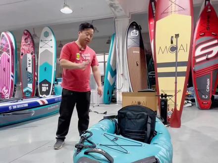 浮筒型充气皮划艇的收纳方法
