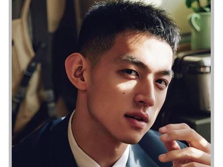 马克龙回国后,连夜写了篇桃花源记#搞笑 #法国 #热情 #四川