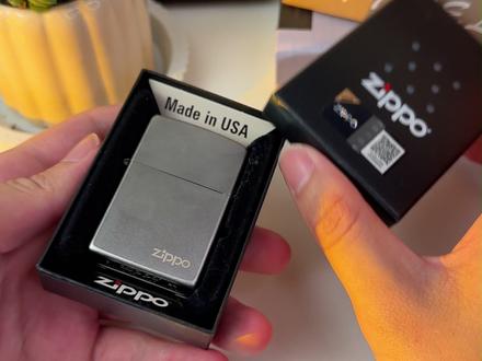 拿到打火机不要直接加油,先按照我的方法试试 #zippo打火机 #Zippo #科普