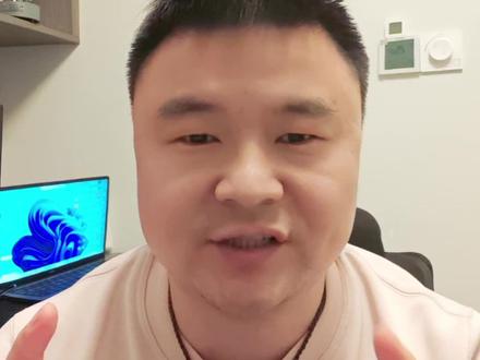 文章并不是替刘文祥洗白,很多个体户老板因为自己的短视被顾客抛弃也是自己问题。
我只是说一个餐饮博主看到的刘文祥没有过度收割餐饮人,觉得这一点比很多一线品牌有底线得多!!!