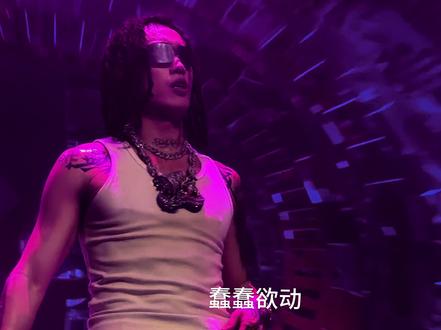 Sakee今天没有火男 但有人鱼线🫡 #劲爆帅小伙 #sakee #mulasakee #超燃live现场