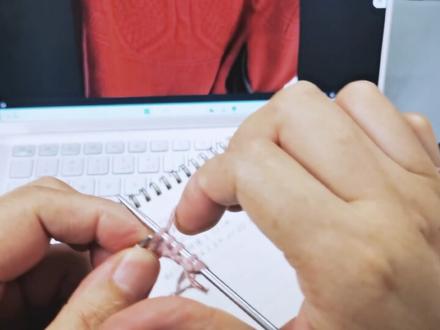 开门红迎新年毛衣教程1(起针)#爱生活爱编织 #圆肩育克 #喜迎新年好运来