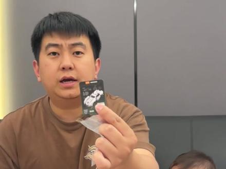 直接玩上新品积木车了 #布鲁可积木车 #长不大的刘大帅 #玩具开箱 #布鲁可变形金刚