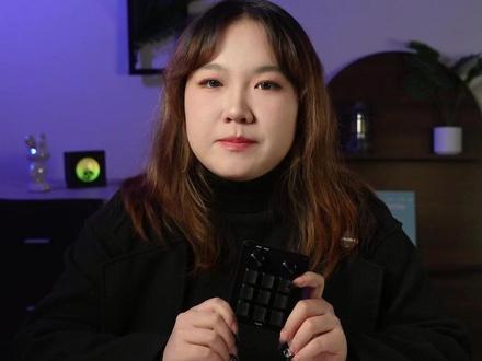 机械轴手感绝了!键亿丝千便携小键盘,自定义快捷键~#键亿丝千 #自定义机械键盘 #办公生产力 #便携小键盘 #设计师必备数码