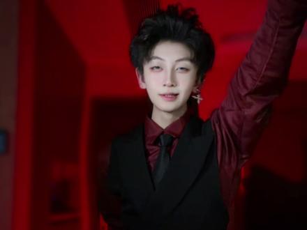 谁来支持
#琦少摇6 #原创
音频:@DJ阿杰