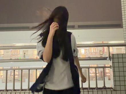 这个闪电刚刚好#那些你很冒险的梦 #蝴蝶步 #dj #舞蹈 #校园