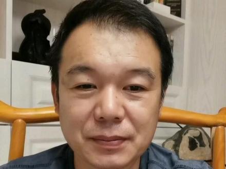 玻璃自爆保修年限多少合适?#门窗知识 #设计师 #封阳台 ###装修 #济南装修