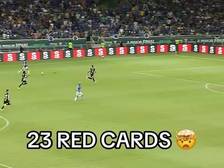 #足球 #巴西甲 #红牌 克鲁塞罗VS米内罗竞技,全面冲突,23张红牌