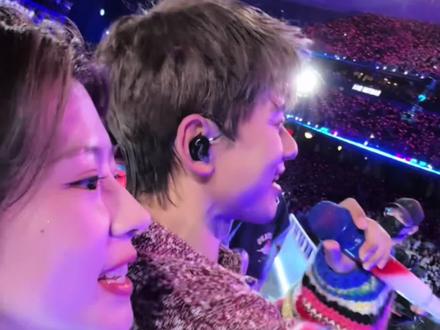 少女时期的梦想一个个成真 然后身处梦想里变成更好的自己#张杰 #张杰演唱会 #又幸福了逗 #明星不止AB面