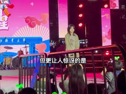 #14岁女孩唱雨爱惊艳全场 #青年创作者成长计划 #雨爱 #14岁女孩 #关注我持续更新 @上热门🔥🔥🔥 @DOU十上热门 @热点助手