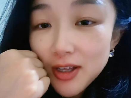 一人发一天,是不是三个平台轮着发,一周六天都有新物料看,也行!算许愿成功!卷毛普普,帅气!#郝熠然 #云旗 #好帅的小伙子