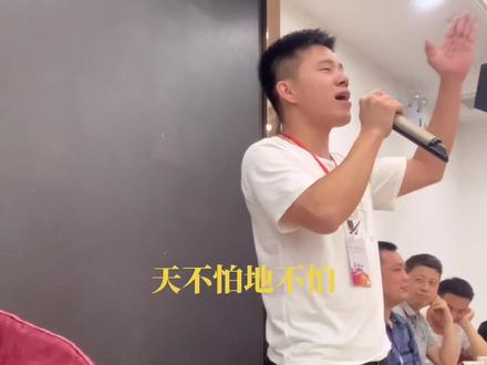 全抖音寻找负债人,不嫌弃我们可以建立群,大家一起探讨如何翻身,一起找资源,一群人一条心一起拼一定赢 #学习