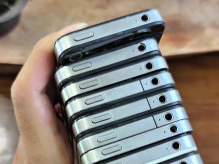 15面前的苹果4,里面真的有黄金?#苹果4 #知识科普 #黄金加工