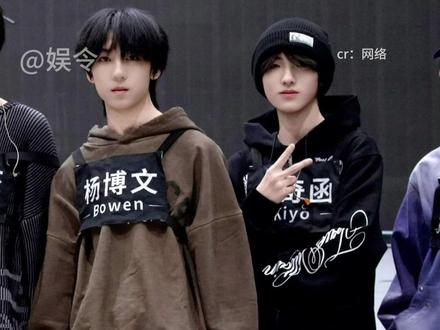 看来荣耀之战的形势很严峻#奇文 #桂瑞