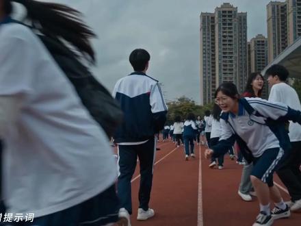 1分钟教你学会超火的“人前显圣”机甲效果 #ai #人前显圣 #机甲变身 #seedance
