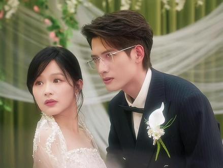 订婚变成四人修罗场!
#不一样的她之糖衣 #甘望星 #余茵 #柯淳 #好剧推荐剪辑