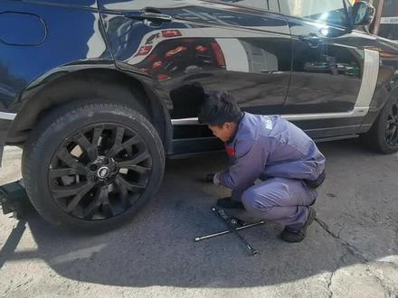 在唐山,轮胎扎胎轮毂拿不下来,搞定#轮胎 #维修保养小妙招 #维修知识 #路旺