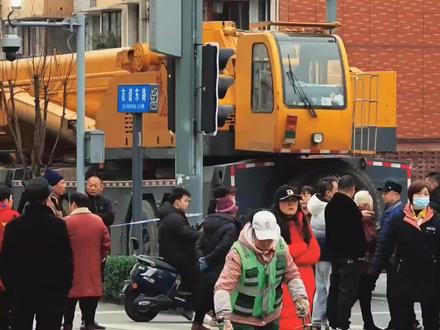 #上热门 成都十陵水塔事故,悲剧背后的反常操作值得反思!