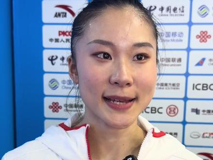 从躺着养病到全运决赛,北京体操队杜思雨与伤病对抗,顽强拼搏在全运会高低杠项目中获得第五名,在跳马比赛中夺得第六名#星耀大湾区 #全运会 #体操 #杜思雨