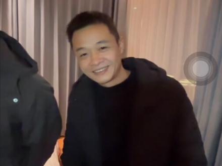 扛海碗,误吃天王星不到的男人