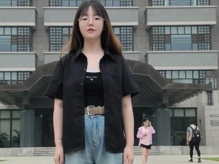 十年砺剑战高考,一朝出鞘试锋芒!通州学长学姐暖心集结,为2025届学子送上高考加油视频!字字铿锵,句句真心,传递必胜信念。愿这份隔空助力,点燃你斗志昂扬的盛夏——我们顶峰相见! #正能量 #高校 #高考#高考加油 #名校