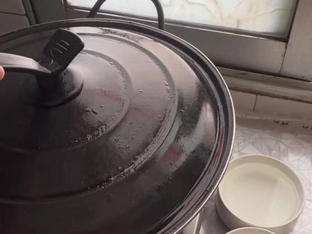 跟着蛋神学煮鸡蛋@抖音小助手 @DOU+小助手 #蛋神#我在抖音刷到煮鸡蛋神了 #跟着蛋神煮鸡蛋 #我也吃上9分12秒完美煮鸡蛋了 #鸡蛋的神仙吃法