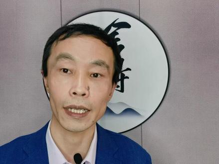 2024年退休和2025年退休,养老金哪个会更高一些?#养老保险 #养老 #涨知识 #社保