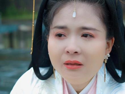 孑然一身,爱一人,终是错付终生……