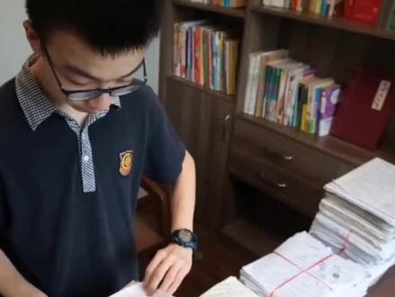 河南学子考出718分,班主任称不意外