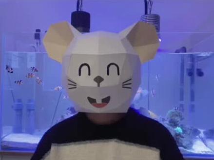 【怕怕屋】如果你的门被敲了四下,那就要千万辨认清楚外面的人是谁#讲故事