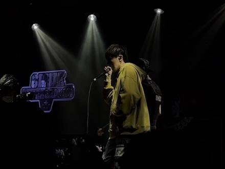 八英里现场伊赫的bbox,什么水平#livehouse音乐现场 #呼和浩特 #地下八英里 @地下8英里