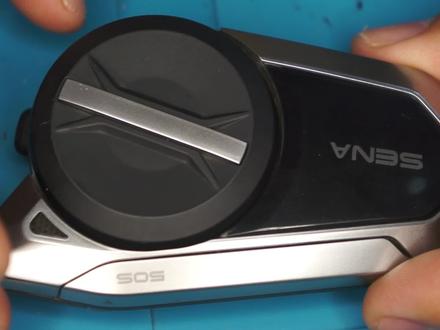 塞纳sena 50S骑手头盔蓝牙耳机更换电池