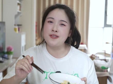 香辣嫩滑的肥肠鱼家常做法! #四川美食 #美食教程