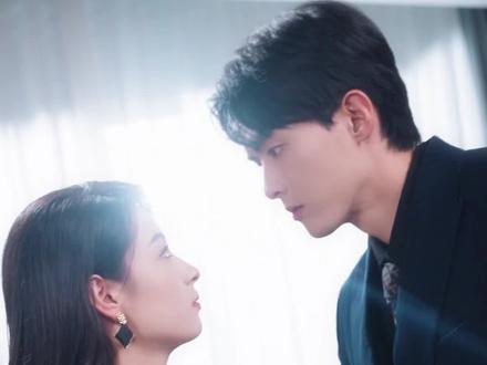 像雪落无声,爱意铺满心房 #白月光哪有联姻老婆香