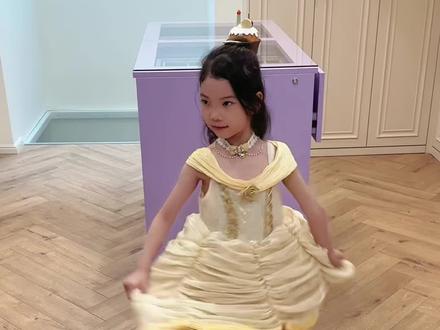 精致小孩姐沉浸式宅家度假的一天 #女儿就是用来宠的 #沉浸式宅家 #假期生活 #每当我找不到存在的意义 #女儿殿下
