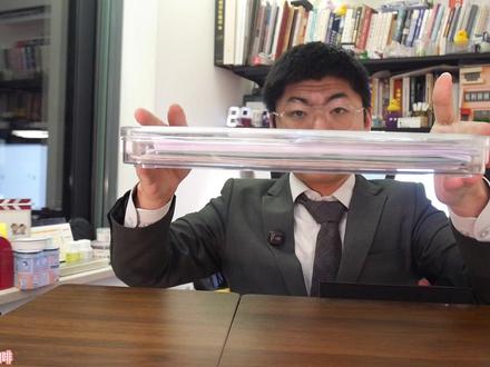 律师执业前夜,顺着这些年考过的证,回望一眼来时路 下周终于要拿到执业证了!
十年漫漫长路,从高考志愿被调剂的倒霉蛋,到如今执业前夜的准律师,这十年来陆陆续续竟积累了四大箱子的证书
要如何从一个被电视剧“哄骗”的愣头青成为一名执业律师呢?本期视频就顺着这些证书,从我的时间线为大家展开聊聊我的来时路
#我就这样开启2026 #执业律师 #实习律师 #法考 #考研