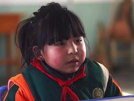 “这世界上有吗?我肯定找不到😭” #香溢人间 #小女孩