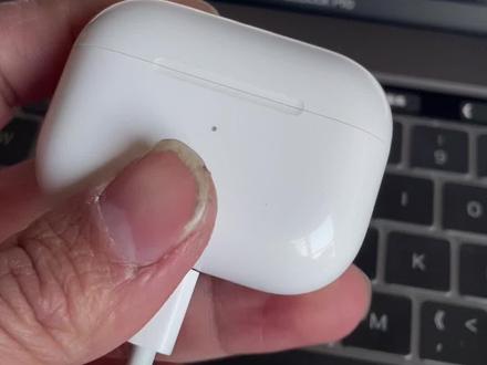 #iphone 买 #airpods 最简单验真假办法