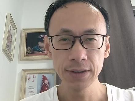 AI漫剧手搓,我的仿真人物形象稳定性和豆包过审详解 我以脱稿聊天的方式聊聊我如何用豆包免费额度0现金投入,制作AI漫剧,并确保仿真人物形象稳定且过审的,视频中会穿插实例演示。野路子总结,仅供新手小白参考,专家极客可以忽略😅#一本正经分享 #AI漫剧 #豆包app #AI干货#AI技巧#ai干货