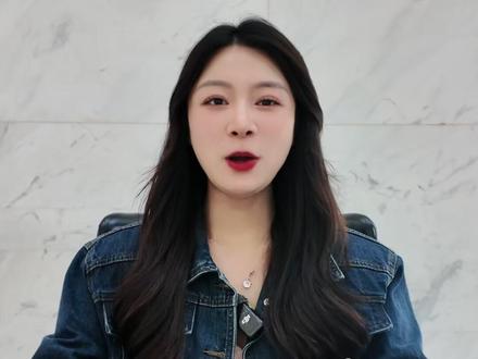 5米车长+半圈方向盘,智己LS8预售25.98万起! #智己LS8跨时代科技旗舰SUV #智己LS8