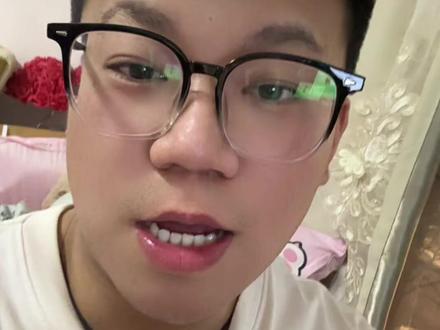 #飞驰人生3 电影开头沈腾擦车那块背景音乐极具侮辱性!你们有还没看的!一定会留意下!#飞驰人生 #用抖音记录人生