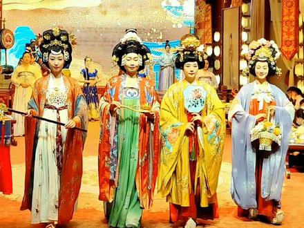 洛阳“一票难求”唐宫乐宴,元宵节加场,评论区有场次时间表。@吃喝玩乐创作小助手 #抖音搜索流量来了 #城市周边游景点推荐