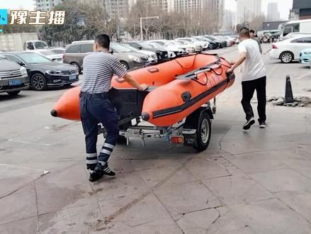 救援队日常作业,直升机、蜂蛰、落水、医疗等等,专业技能不能少 #应急演练 #善豚救援 #公益活动 #郑州