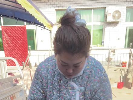 大姑姐教做肉糕,简单易学,姐妹们做起来#竹笛大姑姐爱做饭 #我的乡村生活 #农村美食记录生活